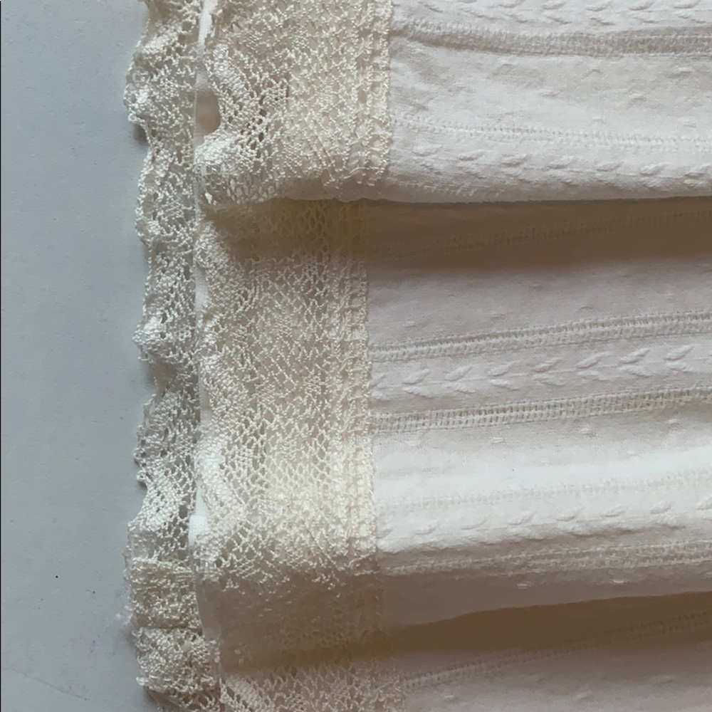 Spanish Flower Girl Dress w/lace - Picture 6 of 9